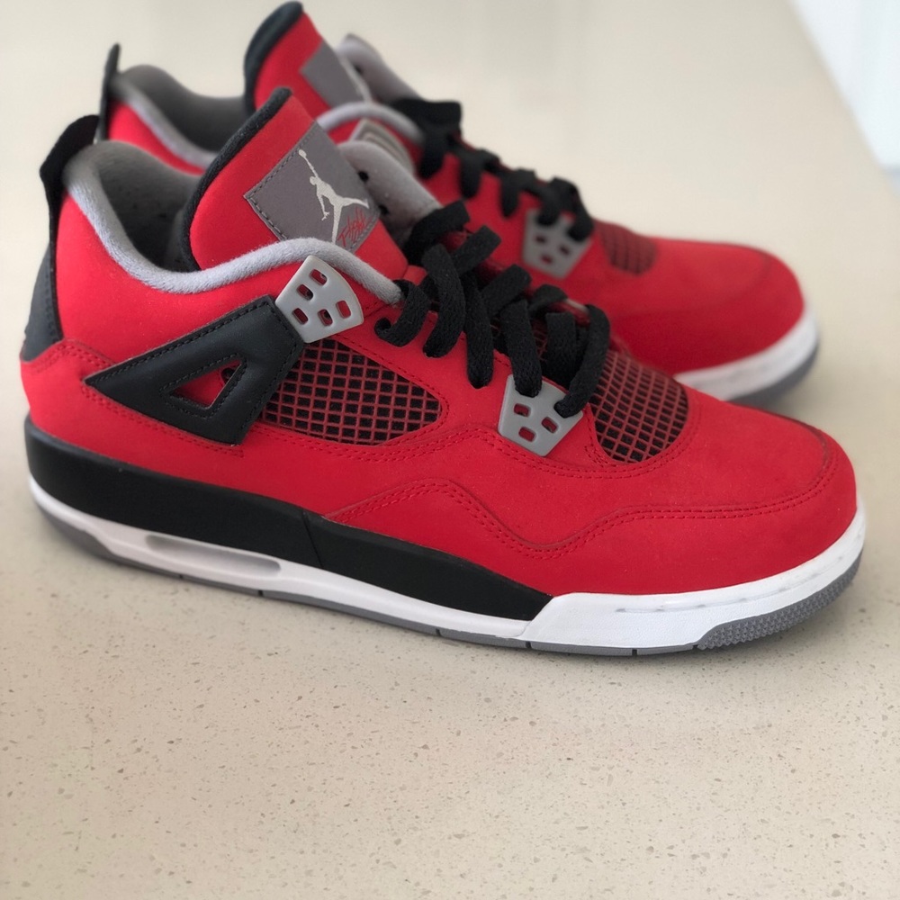 Air Jordan 4 retro Toro Bravo